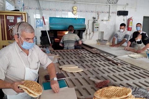 Fırıncılar una sürekli zam yapılmasına tepkili