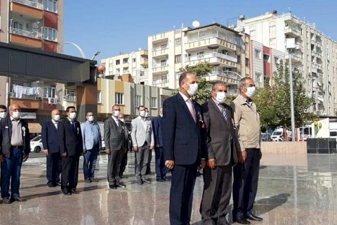 Nizip’te 19 ekim muhtarlar günü kutlandi