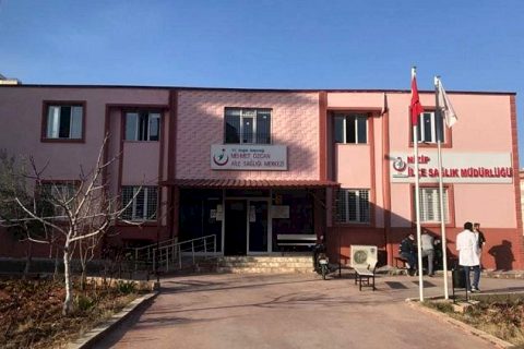 Nizip'te 80 yaş ve üzeri vatandaşlarımızın aşılanmasına başlandı