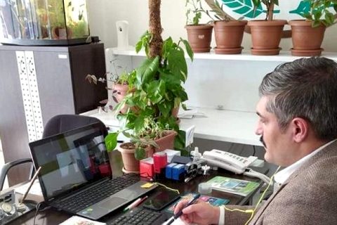 Fatih Altunses, video konferans toplantısına katıldı