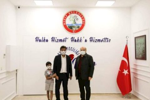 Büyükelçi Hassen'den Belediye Başkanı Sarı'ya ziyaret 