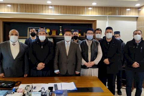 Vakıf Üyeleri ve ilahiyatçılar İlçe Müftüsü Çiftçi’yi Ziyaret Ettiler