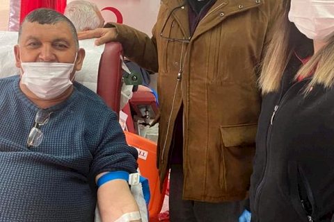 Başkan Kök ve Yönetim Kurulu Üyelerinden Kan Bağışı