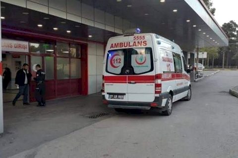 Karkamış'ta merdiven boşluğuna düşen çocuk ağır yaralandı