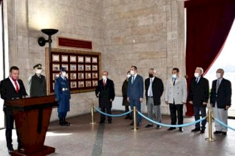 Ankara'daki Gaziantepliler Ata'nın huzurunda