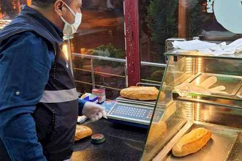 Zabıta ekiplerinden sahur öncesi denetim