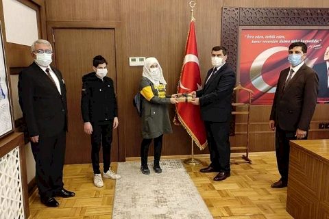 Nizip Pastel Boya Çalışmasında* İl Birincisi Oldu