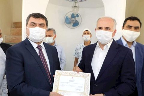 Kaymakam Şahin kurbanını TDV’ye bağışladı