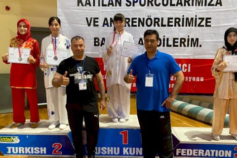 Wushu kung fu sanda -taolu türkiye  şampiyonasinda nizip gücü spor kulübü'nün büyük b