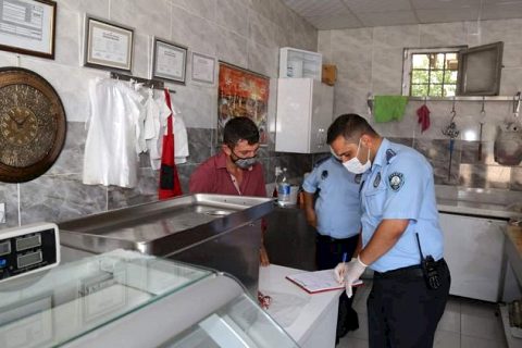 Zabıta ekipleri denetimde