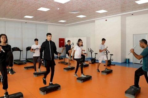 Nizip Belediyesi’nin Spora sporcuya desteği sürüyor