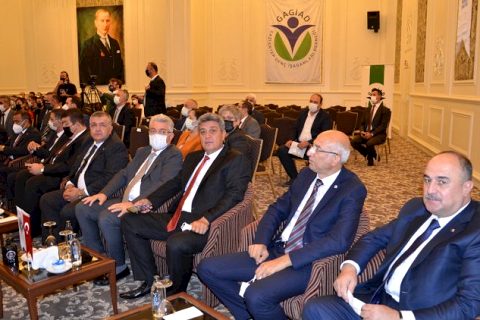 Başkan sari hukuk uyuşmazliklarinda arabuluculuk sempozyumuna katildi