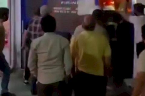 Nizip'te ekmek fırında yangın çıktı!