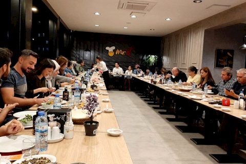 Nizip Halk Müziği Korosu Dayanışma Yemeğinde Buluştu