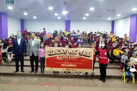 Kızılay Başkanı Genç’ten Öğrencilere Seminer