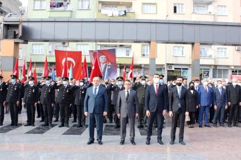 Nizip’te Ulu Önder Atatürk Anıldı