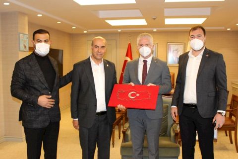 Erkunt Traktör Bayinden Vali Gül’e ziyaret