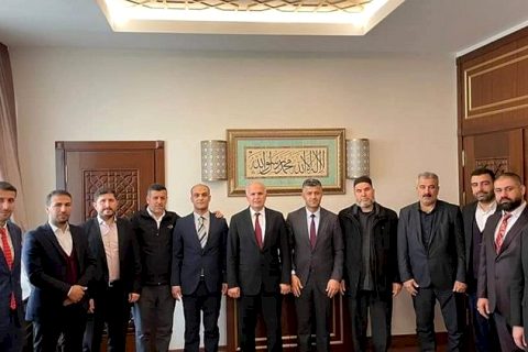 Yarışmalarda derece alan  din görevlilerine ödül