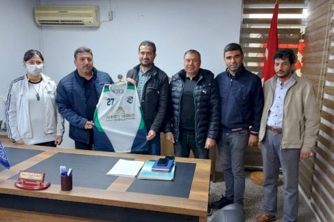 Nizip İlçe Gençlik ve Spor Müdürlüğünden Sporculara Ödül