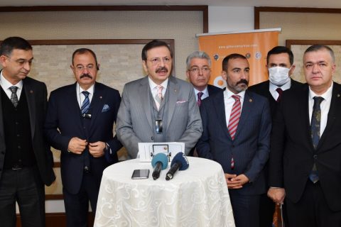 Türk Lirasına Güveni Tesis Eden Adımları Destekliyoruz