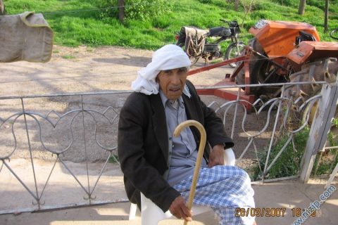 ONUN YERİ DOLDURULAMAZ ŞU BARAKTA ONUN GİBİ İNSAN YOKDU :( 