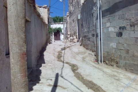 zergilden bir keısım 
