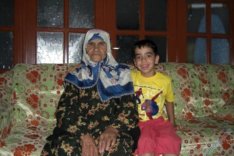 böyük annem ve oglum 