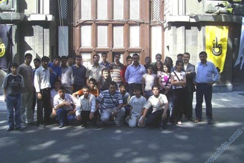 1741-20060608143121_1857_02 