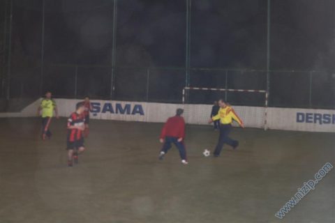 halı saha maçı 