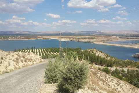 Kumla İskelesi Birecik Barajı 