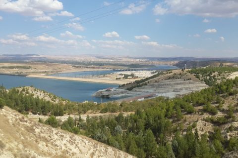 Kumla İskelesi Birecik Barajı 