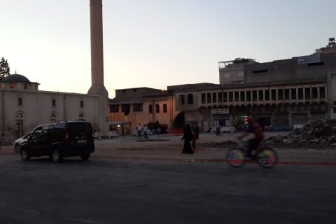 Çarşı camii meydan inşaatı 