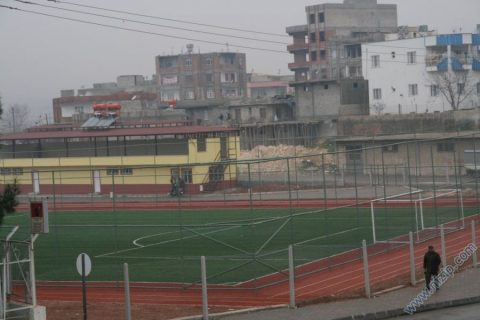 çim saha 