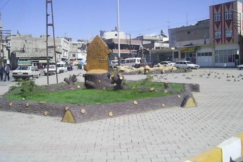 Attarali meydanı 