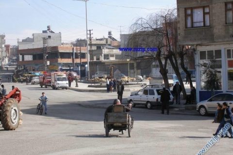 attarali meydanı 