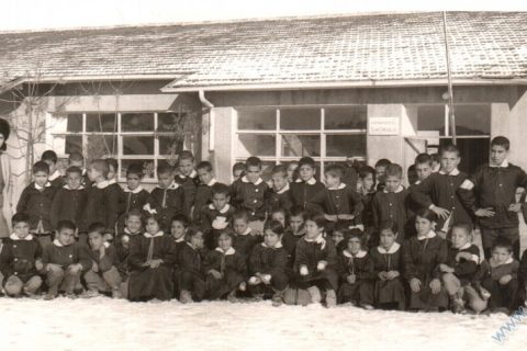 NİZİP LİSESİ 1981 BEKİR AKÇAKOCA (AKÇABAY) 6MAT/B SINIFI 