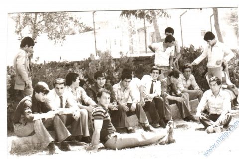 NİZİP LİSESİ 1981 BEKİR AKÇAKOCA (AKÇABAY) 6MAT/B SINIFI 