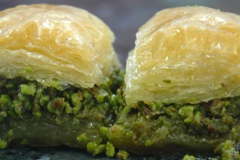 nizip lilerden daha güzel baklava yapan bir il yada ilçe yoktur 