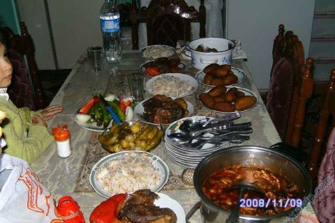 Aile yemeği 