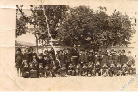 İslim Sayın İlkokulu 1970-71 1.sınıf 