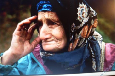 derin bakışlar 