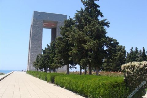 çANAKKALE şEHİTLİK2 