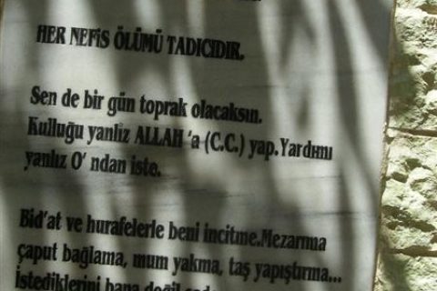 Seyit Hasan Baba Türbesi 