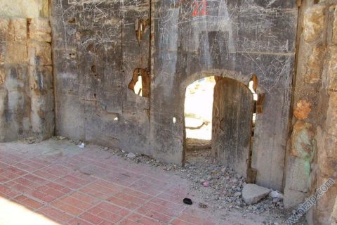 Tarihi Çöp Ev (girişi) 