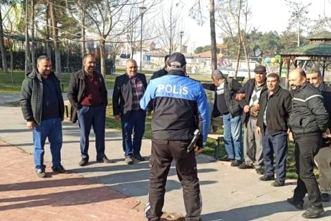 Toplum polisi dolandırıcılık ve hırsızlık konusunda bilgilendirdi