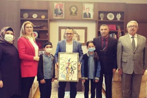 Bilal Saide Marufoğlu İlkokulu Öğetmen ve Öğrencileri İlçe Kaymakamımız Sayın Oğuz Al