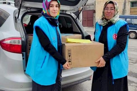 Minik Yüreklerden ihtiyaç sahiplerine yardım