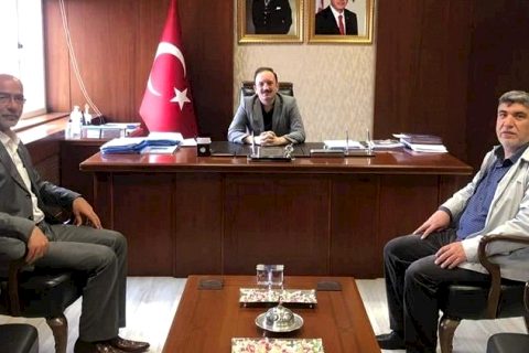 Nizip Bakkallar ve Sebzeciler Odası Başkanı Canpolat'tan Kaymakam Bayram'a ziyaret