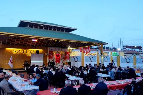 Yeniden Refah Partisi Partilileri ile İftarda Buluştu