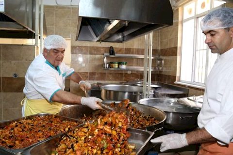 Nizip Belediyesi ihtiyaç sahiplerini unutmadı